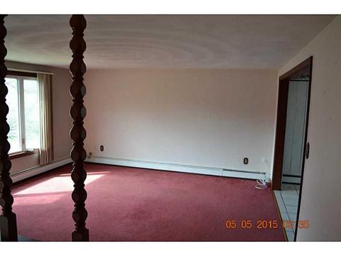 140 Star Ave, Woonsocket, RI 02895 photo 3