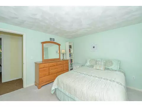 117 Staples Ave, Warwick, RI 02886 photo 23