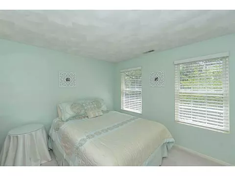 117 Staples Ave, Warwick, RI 02886 photo 22