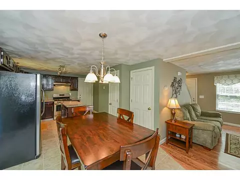 117 Staples Ave, Warwick, RI 02886 photo 9