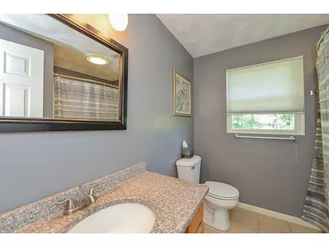 117 Staples Ave, Warwick, RI 02886 photo 24
