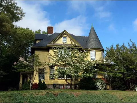 69 Winter St, Woonsocket, RI 02895 photo 1
