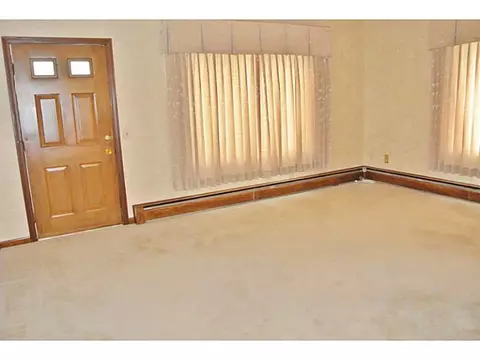 63 Read Ave, Woonsocket, RI 02895 photo 6