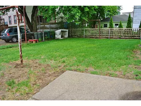 63 Read Ave, Woonsocket, RI 02895 photo 13