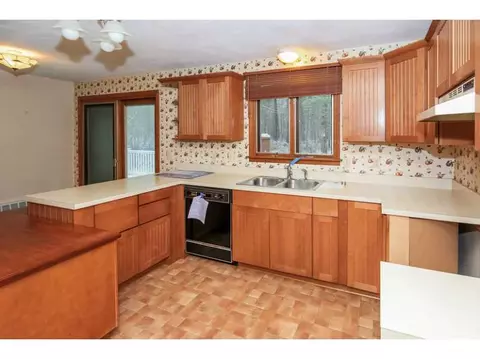 61 Widow Sweets Rd, Exeter, RI 02822 photo 6