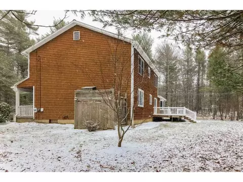 61 Widow Sweets Rd, Exeter, RI 02822 photo 4
