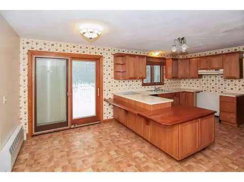 61 Widow Sweets Rd, Exeter, RI 02822 photo 8
