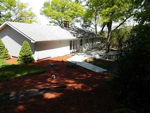 50 Saint Agnes Ave, Woonsocket, RI 02895 photo 15