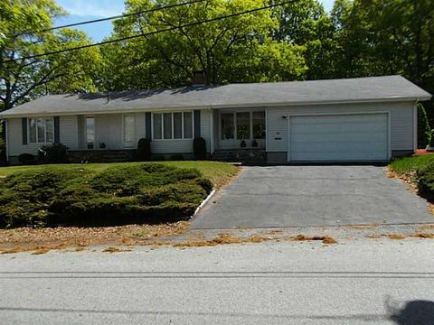 50 Saint Agnes Ave, Woonsocket, RI 02895 photo 2