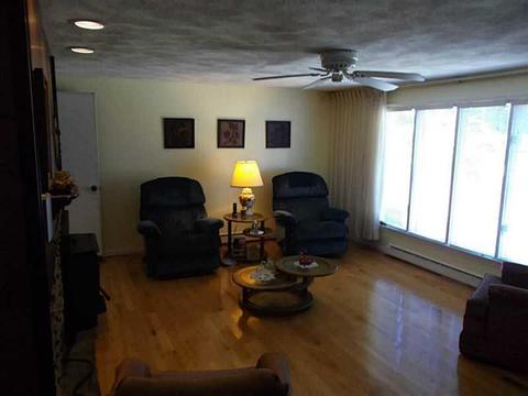 50 Saint Agnes Ave, Woonsocket, RI 02895 photo 9