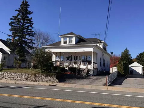855 Manville Rd, Woonsocket, RI 02895 photo 3