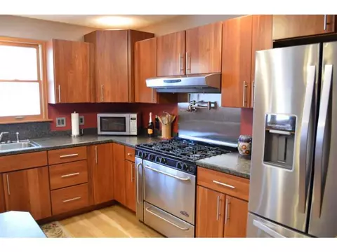 200 Spring Water Dr, Woonsocket, RI 02895 photo 4