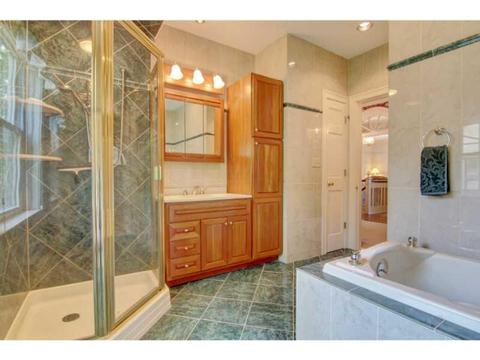180 Winter St, Woonsocket, RI 02895 photo 17