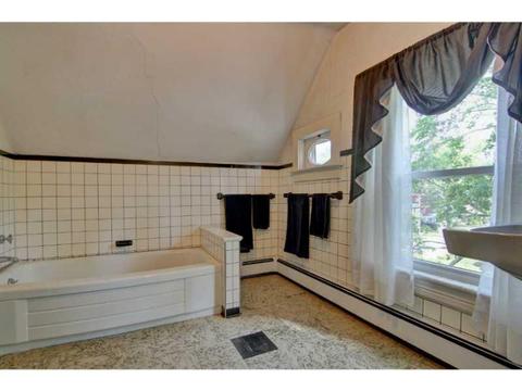 180 Winter St, Woonsocket, RI 02895 photo 19