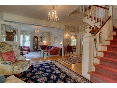 180 Winter St, Woonsocket, RI 02895 photo 6