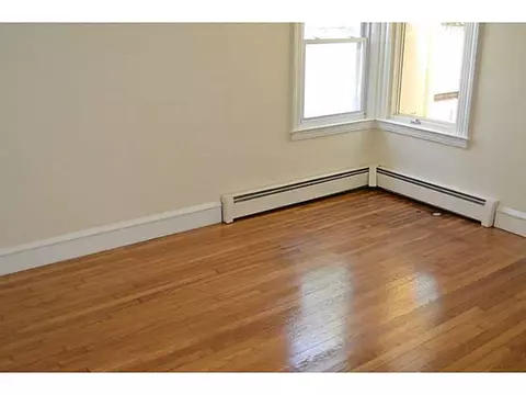 62 Barber Ave, Warwick, RI 02886 photo 6