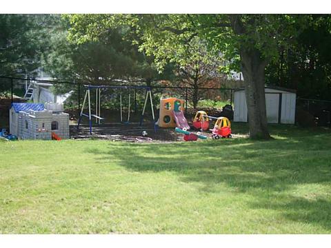 144 Lilac Ave, Woonsocket, RI 02895 photo 15