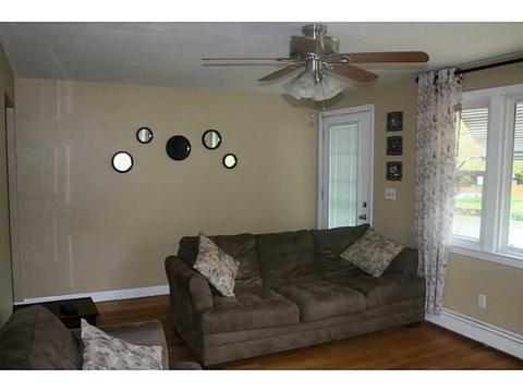 144 Lilac Ave, Woonsocket, RI 02895 photo 2