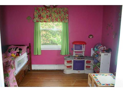 144 Lilac Ave, Woonsocket, RI 02895 photo 11