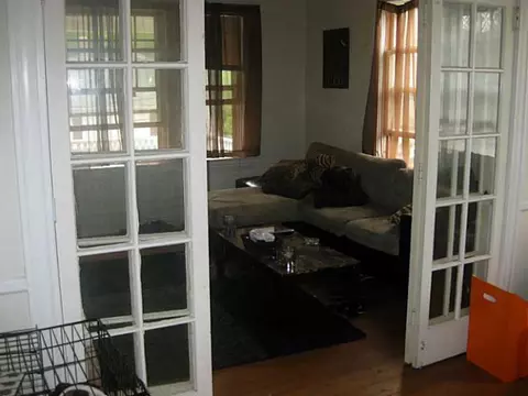 12 Campbell St, Warren, RI 02885 photo 2