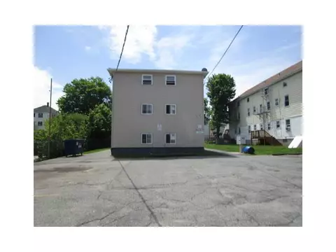 123 Snell St #10, Fall River, MA 02721 photo 1