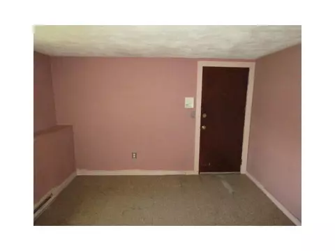 123 Snell St #10, Fall River, MA 02721 photo 3