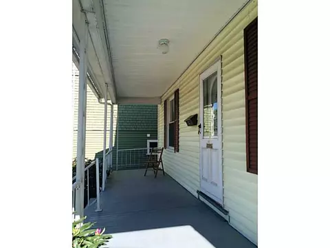 461 Willow St, Woonsocket, RI 02895 photo 2
