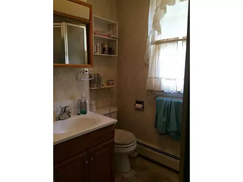 461 Willow St, Woonsocket, RI 02895 photo 14