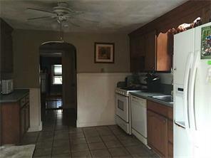 220 Harmony Ct, Warwick, RI 02889 photo 3