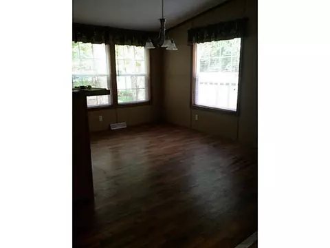 17 Hillside Dr, Mapleville, RI 02839 photo 3