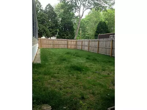 17 Hillside Dr, Mapleville, RI 02839 photo 6