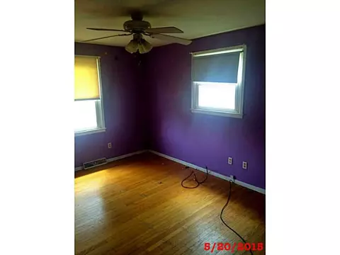 80 Woodhaven Rd, Woonsocket, RI 02895 photo 10