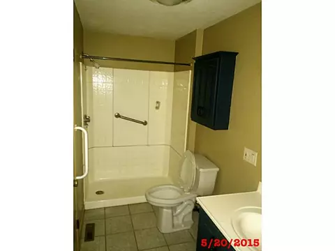 80 Woodhaven Rd, Woonsocket, RI 02895 photo 9