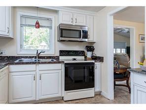 59 Claypool Dr, Warwick, RI 02886 photo 5