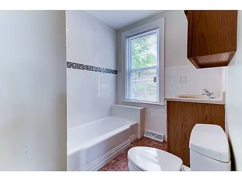 99 Gilbert St, Woonsocket, RI 02895 photo 13