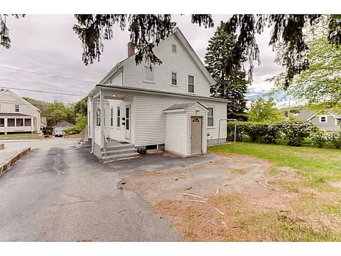 99 Gilbert St, Woonsocket, RI 02895 photo 6