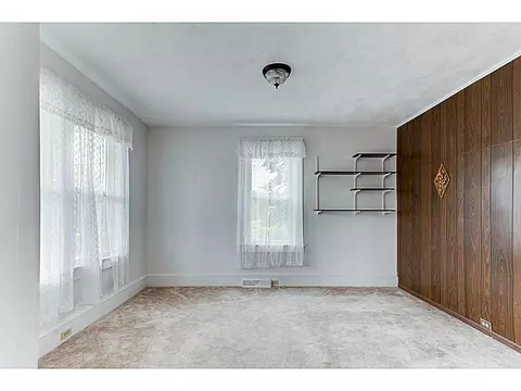 99 Gilbert St, Woonsocket, RI 02895 photo 21