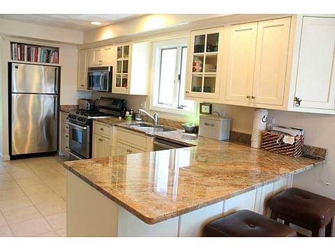 68 Beach St, Warren, RI 02885 photo 14