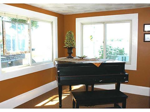 68 Beach St, Warren, RI 02885 photo 17