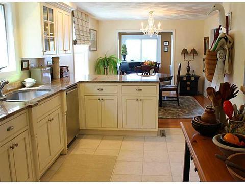 68 Beach St, Warren, RI 02885 photo 15