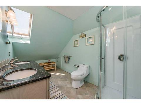 64 Roberge Ave, Woonsocket, RI 02895 photo 14