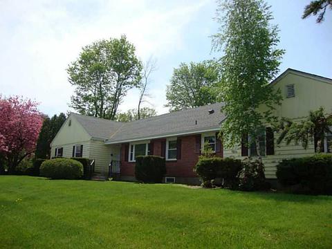 175 Boulevard, Middletown, RI 02842 photo 1
