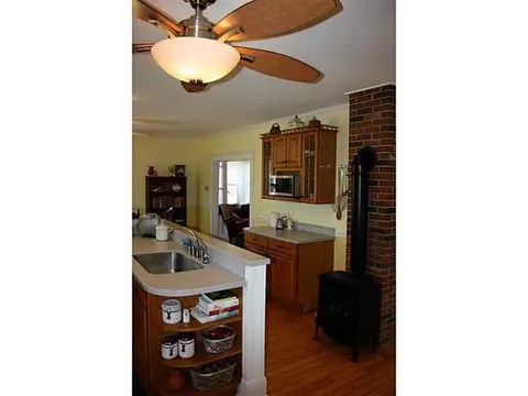 45 Talcott Ave, Warwick, RI 02889 photo 7