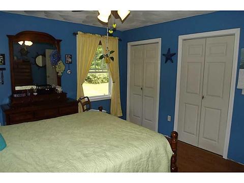 195 Tarkiln Rd, Glocester, RI 02814 photo 9