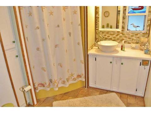 47 Oak Ter, Mapleville, RI 02839 photo 9