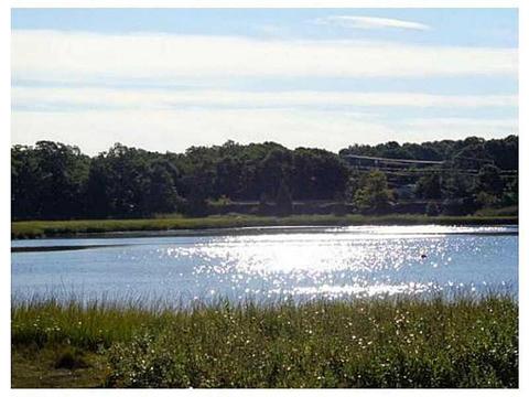 69 Barlow Ave, Wareham, MA 02576 photo 1