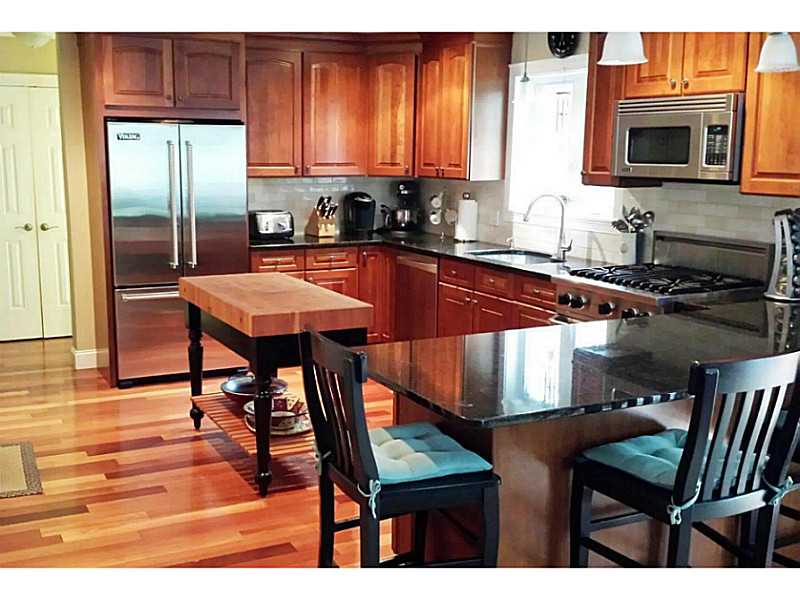 18 Crestview Dr, Westerly, RI 02891 photo 5