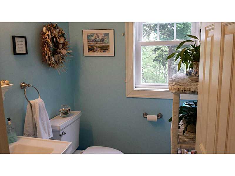 18 Crestview Dr, Westerly, RI 02891 photo 15