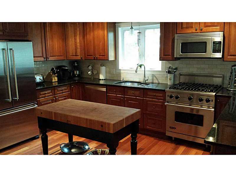 18 Crestview Dr, Westerly, RI 02891 photo 6