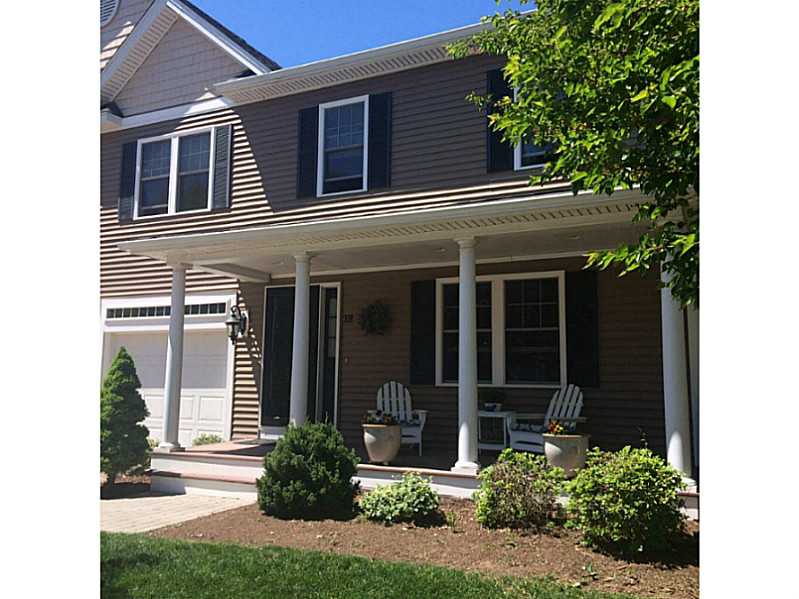 18 Crestview Dr, Westerly, RI 02891 photo 1